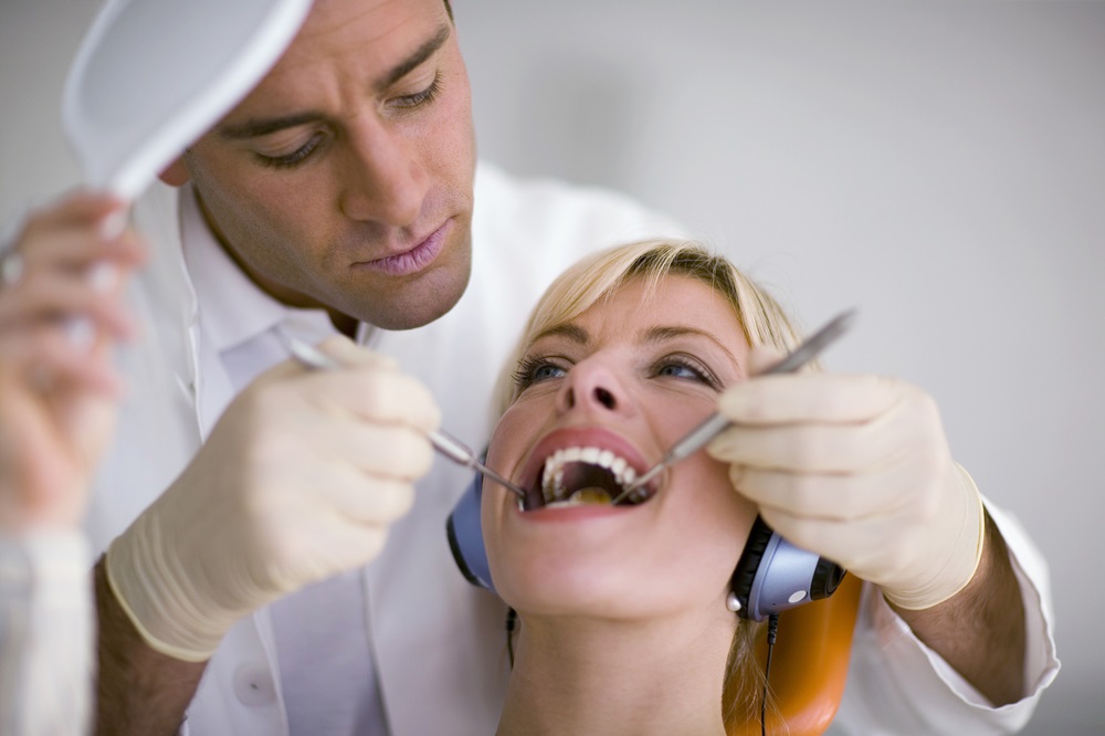 Luister naar muziek in plaats van naar de tandartsboor